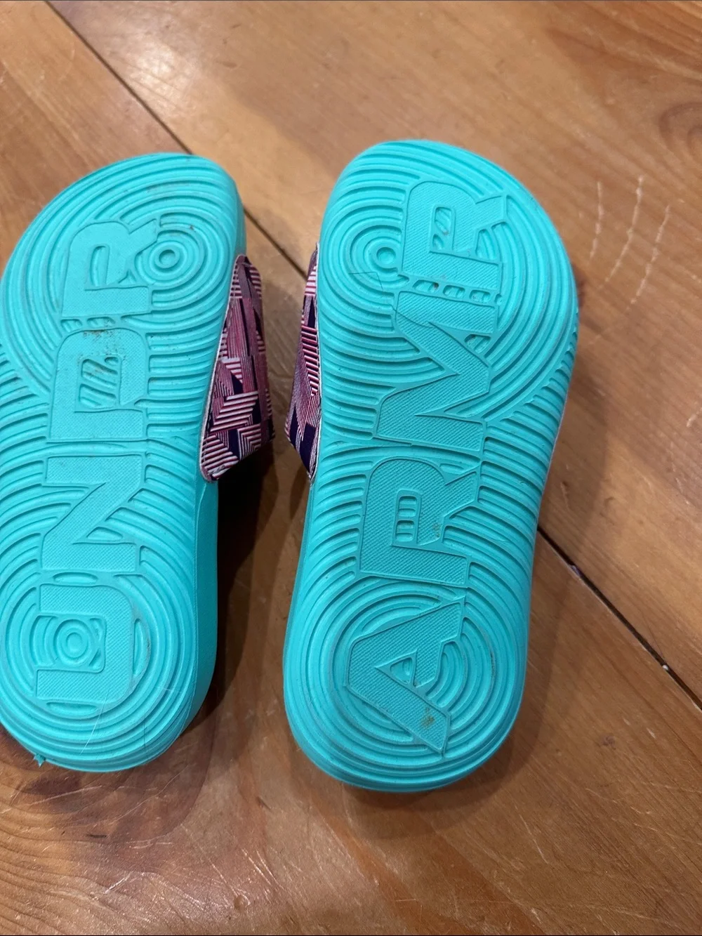 Under Armour Teal Footbed Pink Logo Patterned Slide Sandals